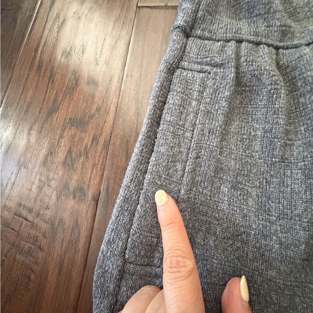 Patagonia Women’s Better Sweater Coat Grey w/ Pockets - Picture 10 of 10
